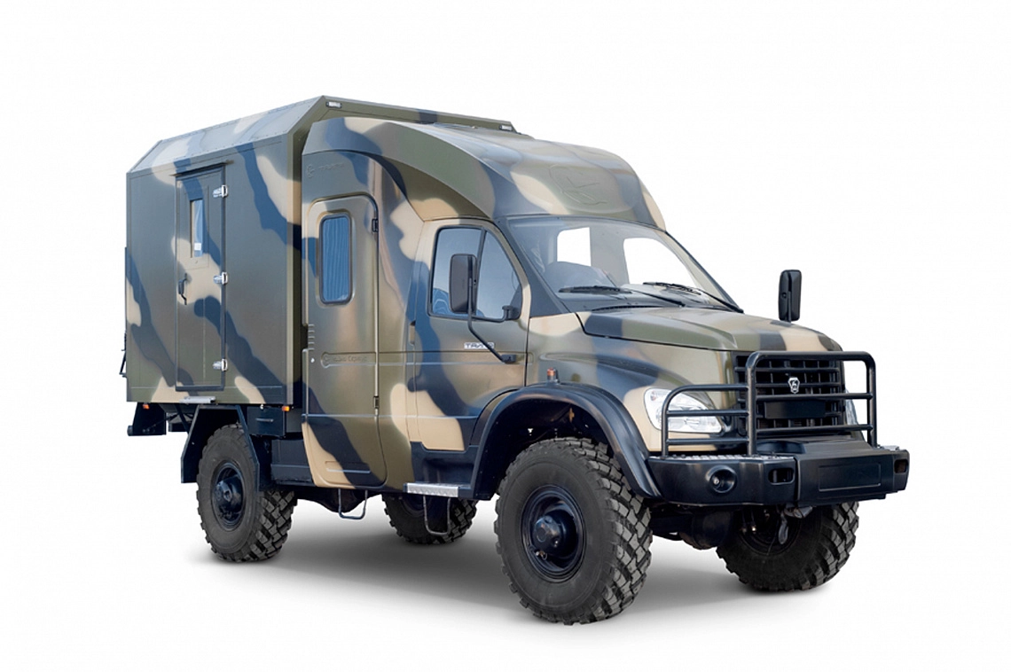 Vehicle for hunting and fishing on the GAZ 33081 chassis with a double Taiga cabin 1